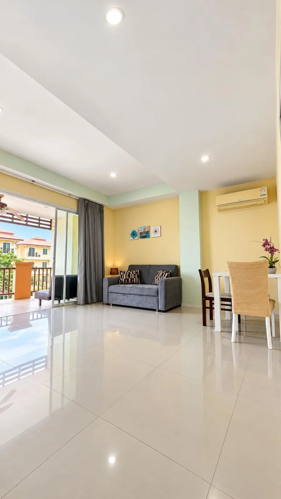 Resale · Palm Breeze 5