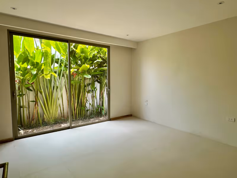 Resale · Trichada Breeze 11