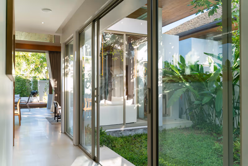 Botanica Skyport 8