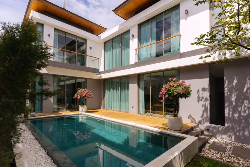 Resale · The Teak Villas 12