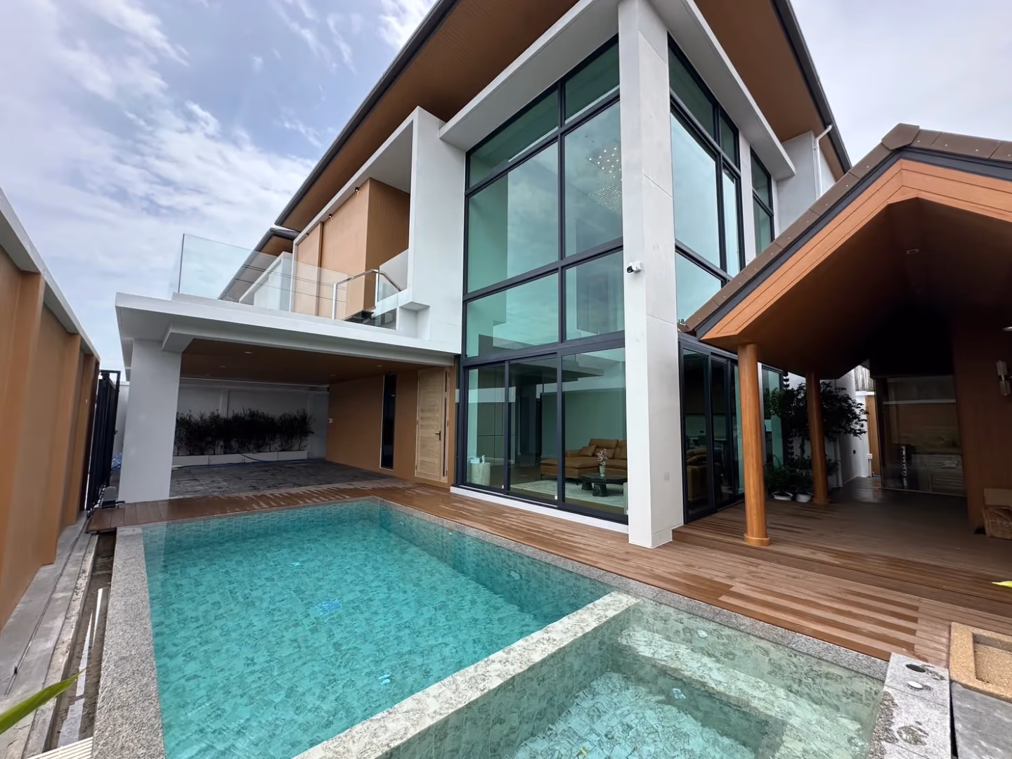 AVA Pool Villa 4