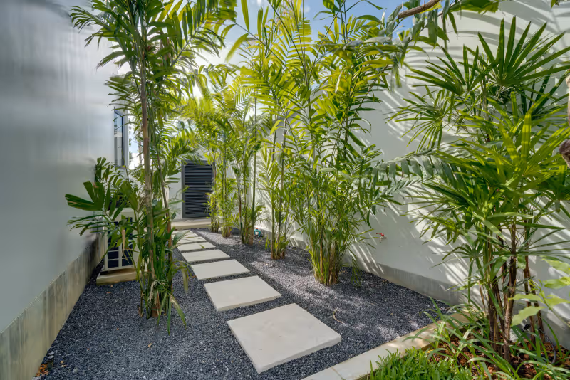 Botanica Modern Loft II 2