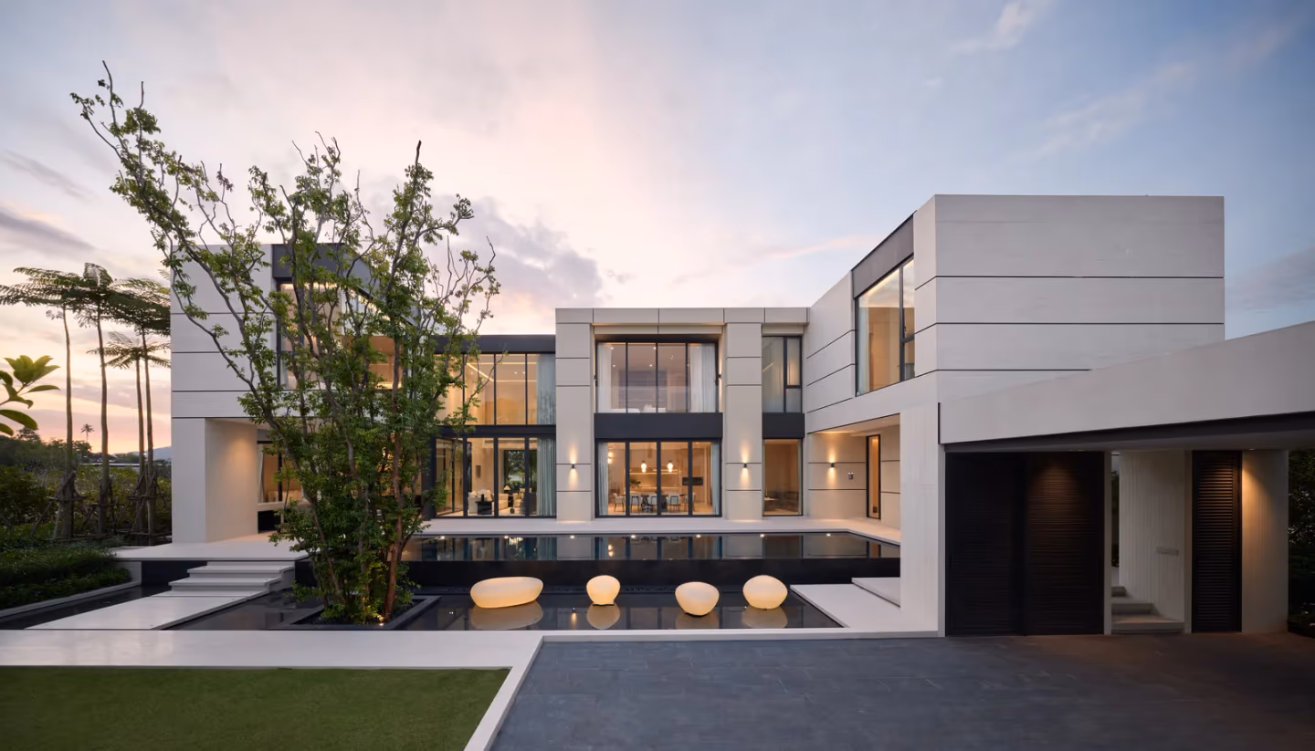 Lavish Estates 2