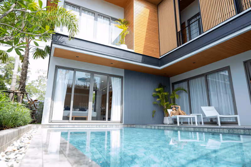 Le Villa Lake 37