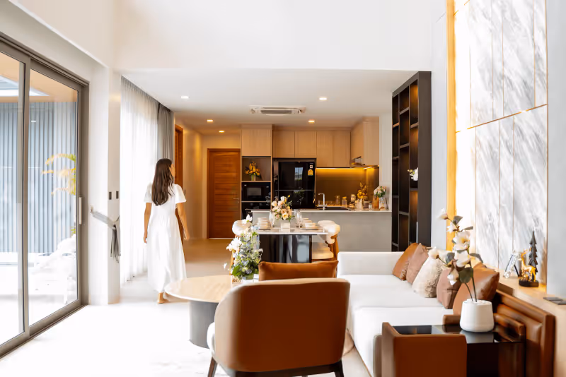 Le Villa Lake 24