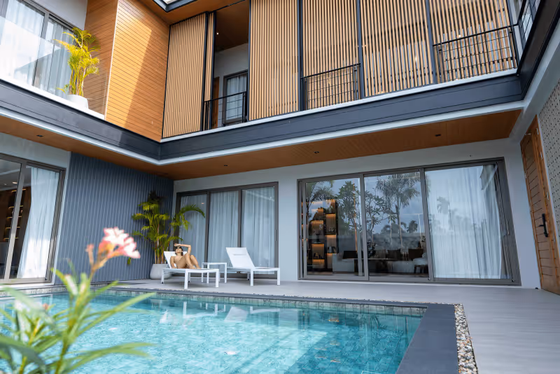 Le Villa Lake 36