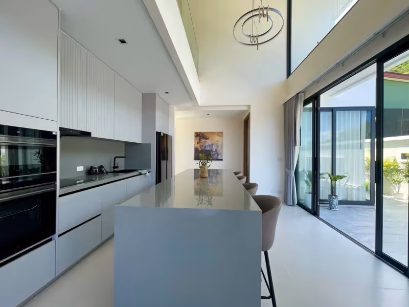 Mali Thai Pool Villas 12