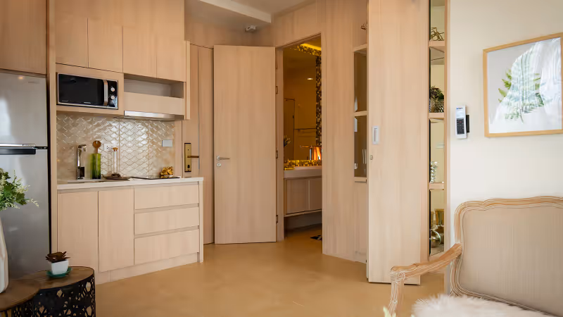 Marina Golden Bay 30