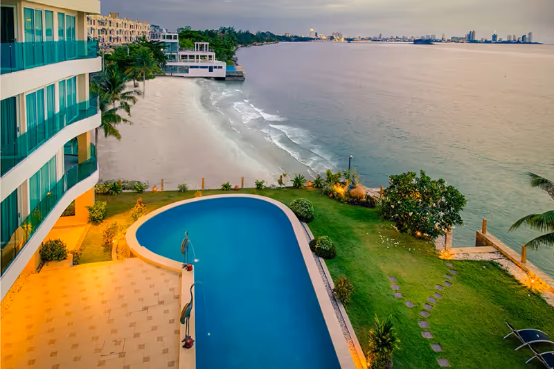 Paradise Ocean View 11
