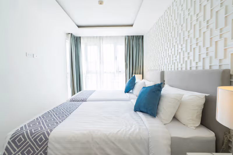Seavale Residences Patong 30