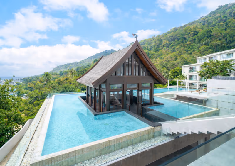 Seavale Residences Patong 10