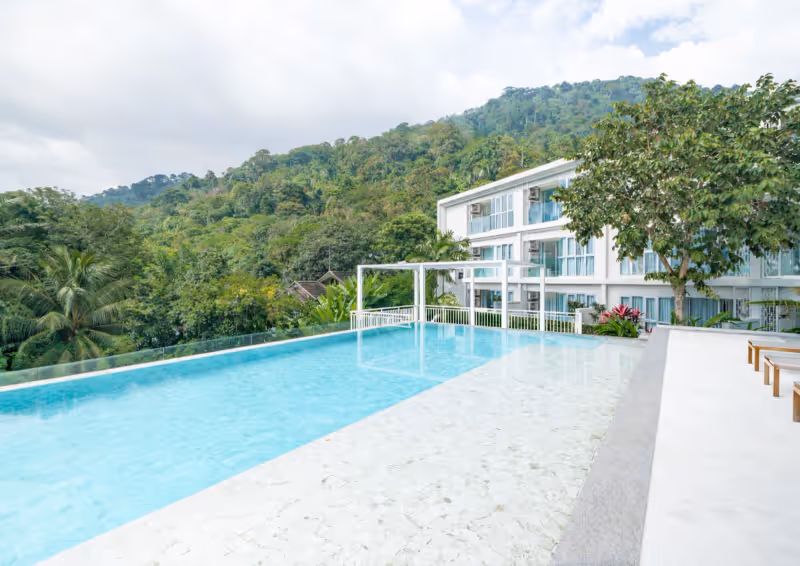 Seavale Residences Patong 7