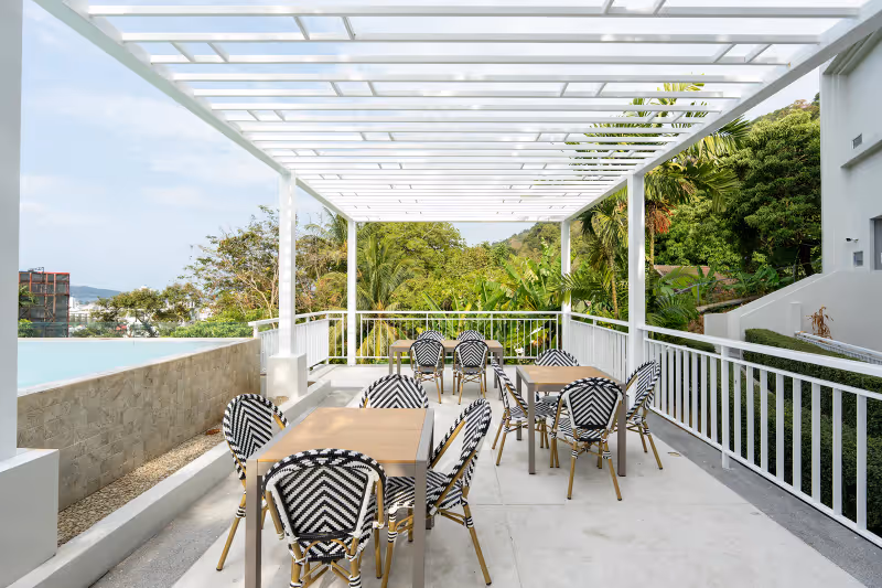 Seavale Residences Patong 12