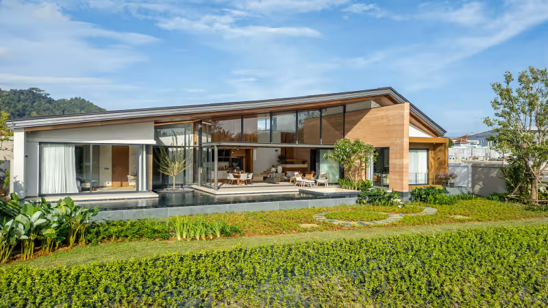 Serrana lakefront pool villas Phuket 26