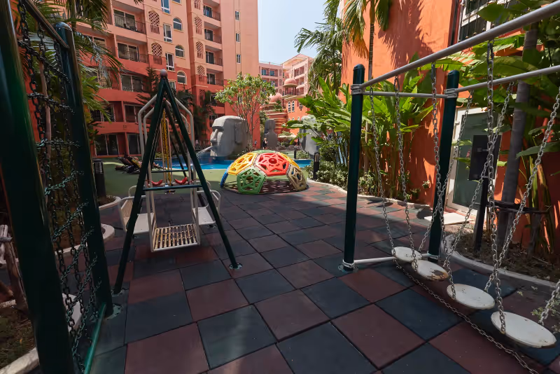 Seven Seas Jomtien 13