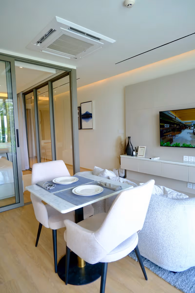 The Aqua 21