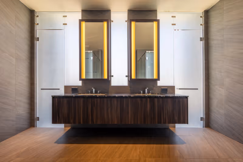 The Ozone Grand Residences 11