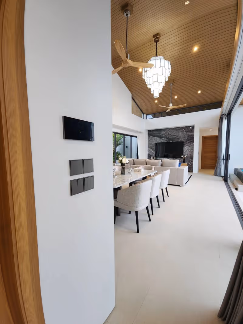 Wilawan Luna Vista 24