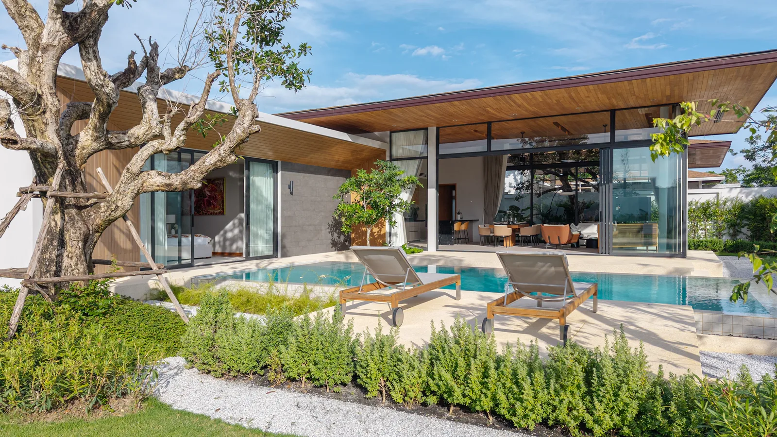 Botanica Four Seasons 4