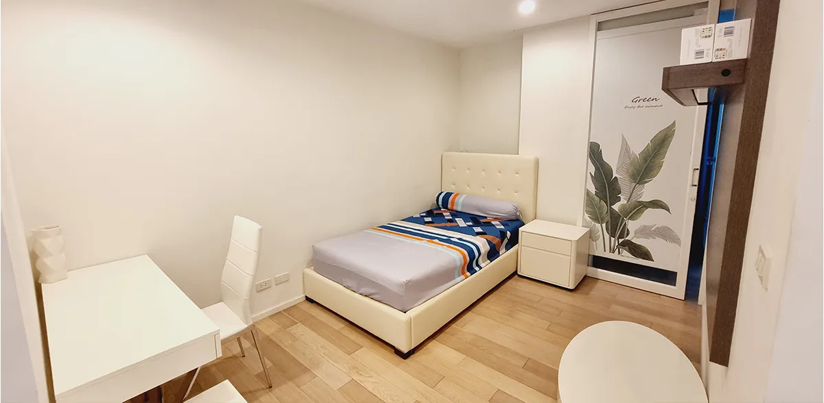 15 Sukhumvit Residences 12