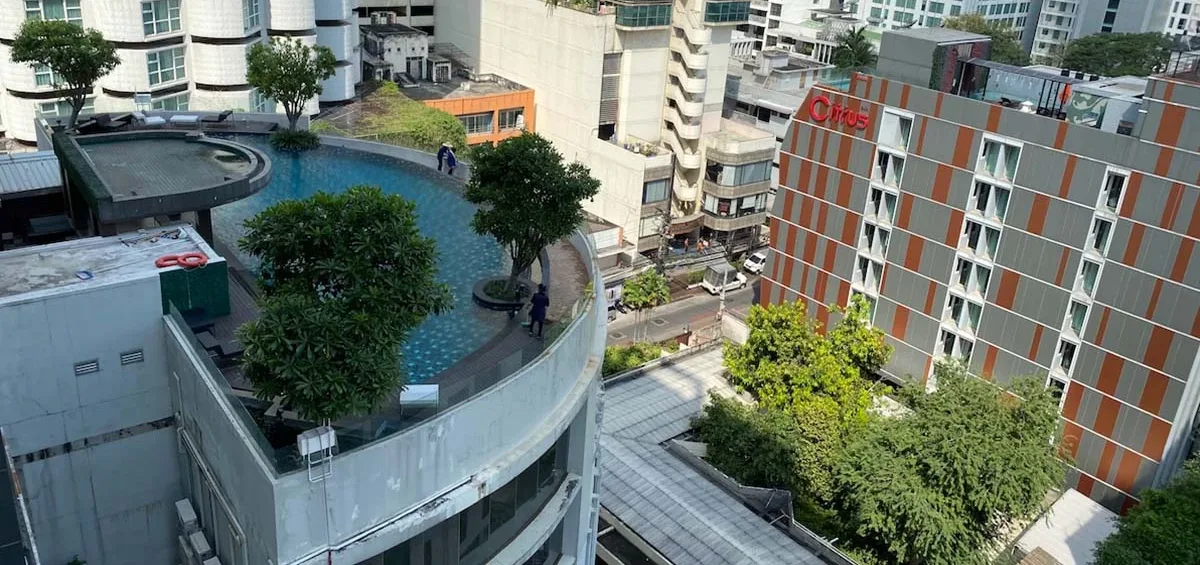 15 Sukhumvit Residences 3