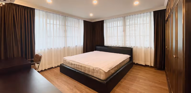 Acadamia Grand Tower 9