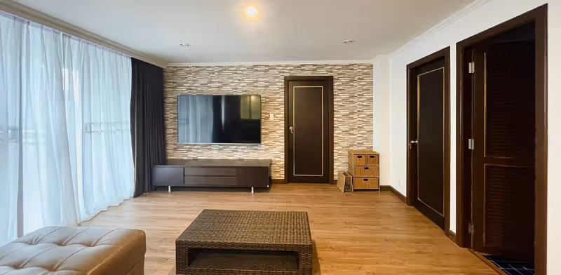 Acadamia Grand Tower 11