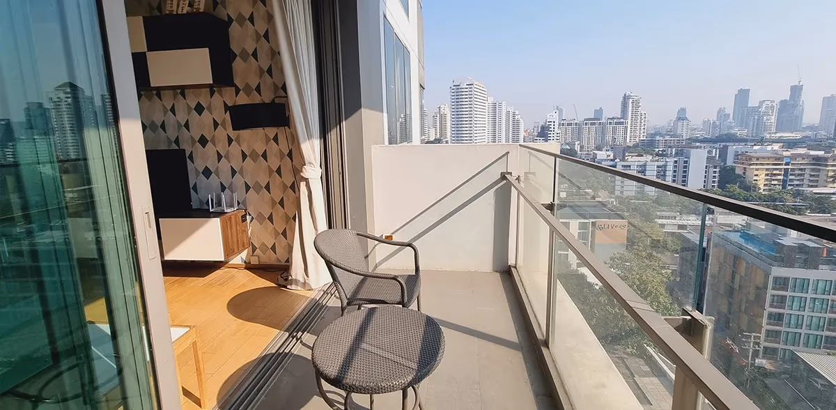 Aequa Sukhumvit 49 4
