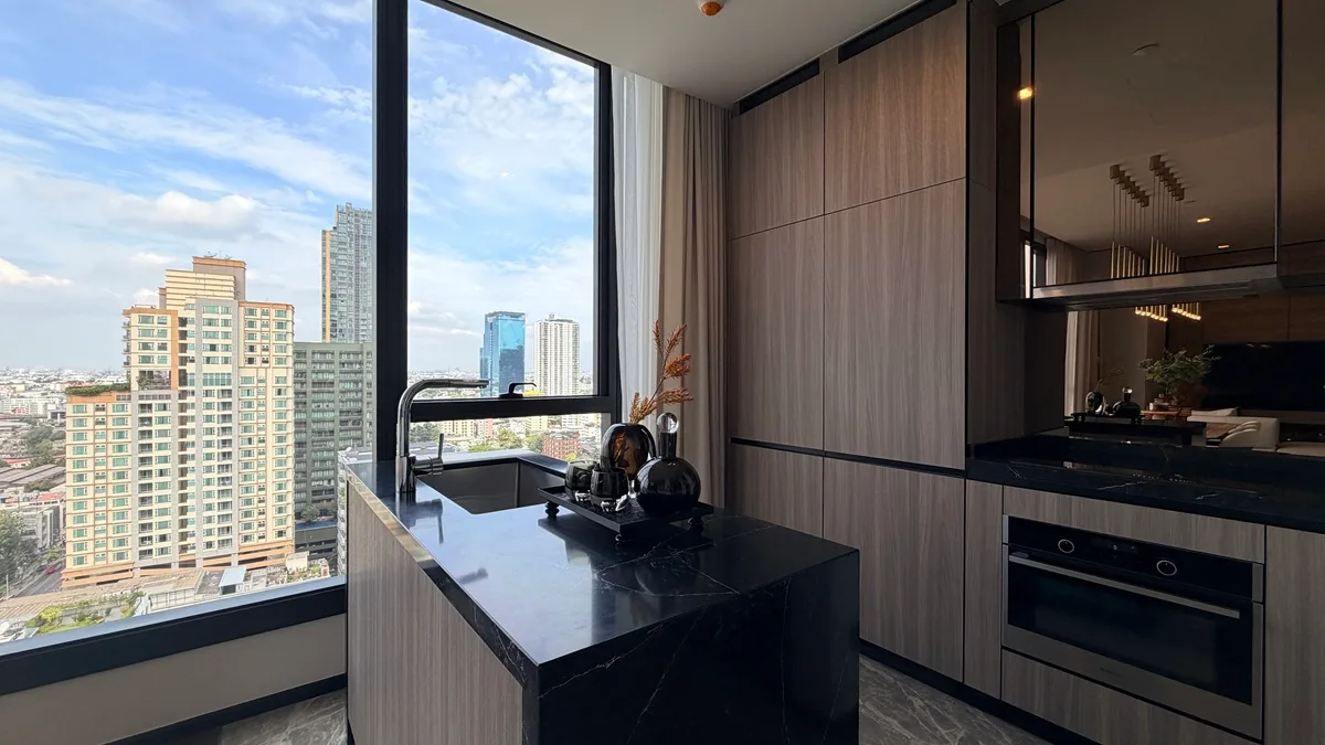 AESTIQ Thonglor 11