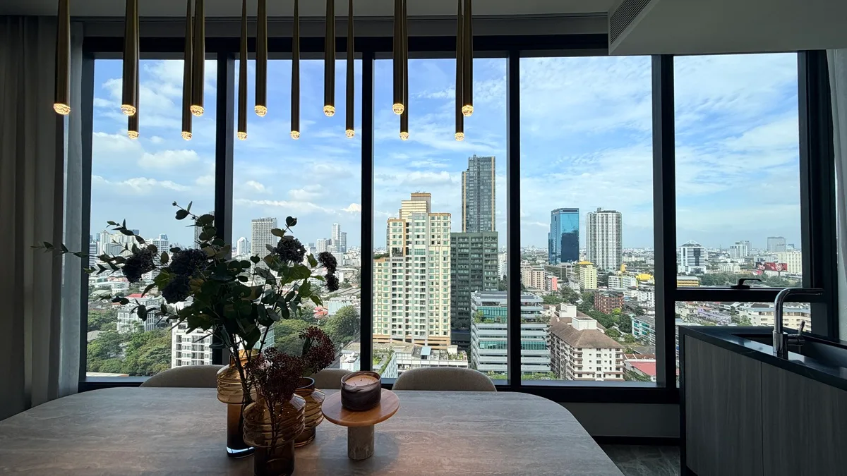 AESTIQ Thonglor 9