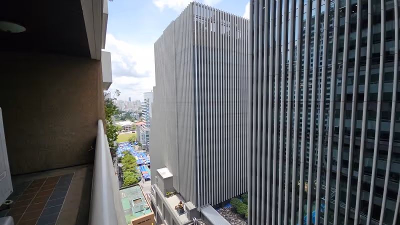 Asoke Tower Sukhumvit 21 4