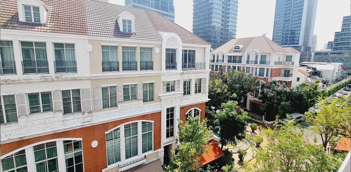 Baan Klang Krung British Town Thonglor 3