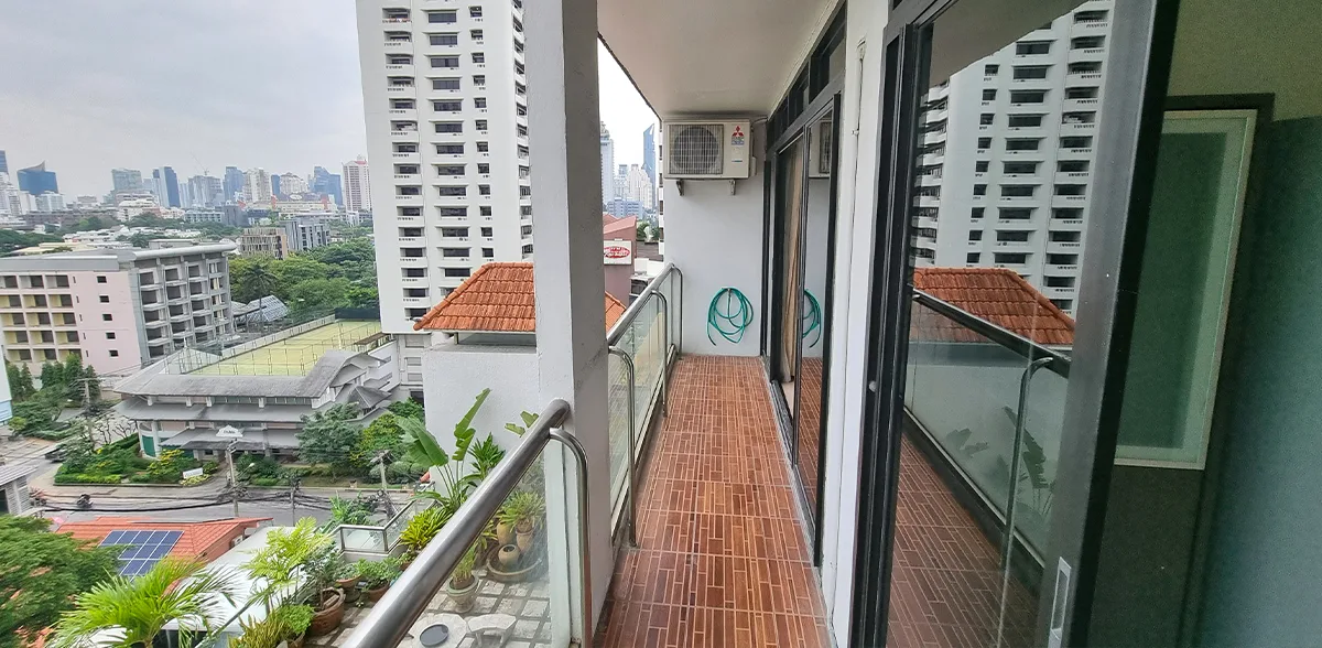 Baan Prompong Sukhumvit 39 8