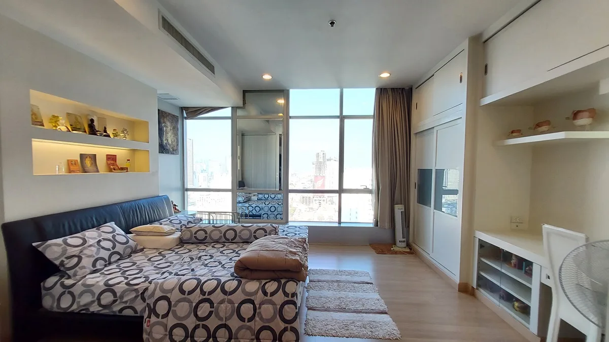 Baan Sathorn Chaopraya River-Side 5