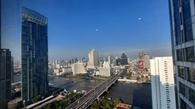 Baan Sathorn Chaopraya River-Side
