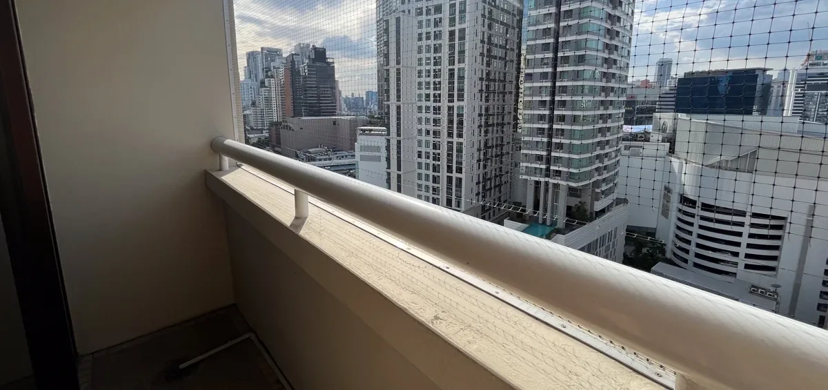 Baan Suanpetch Sukhumvit 39 5