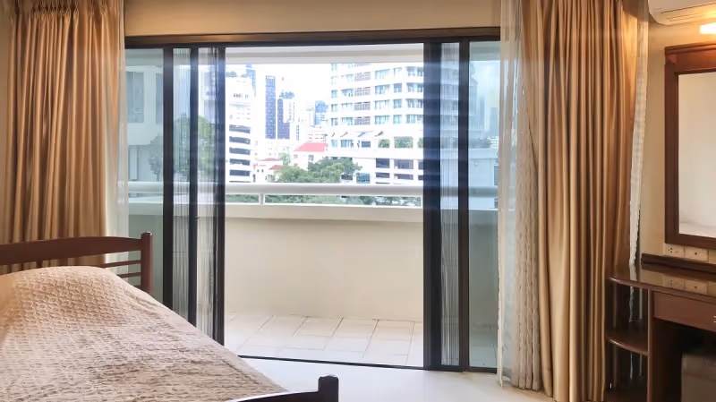 Baan Suanpetch Sukhumvit 39 12