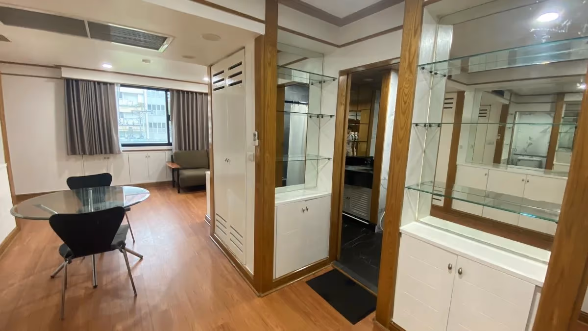 Baan Suksan Sukhumvit 23 3