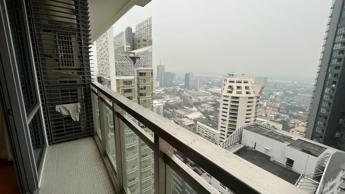 Bright Sukhumvit 24 5