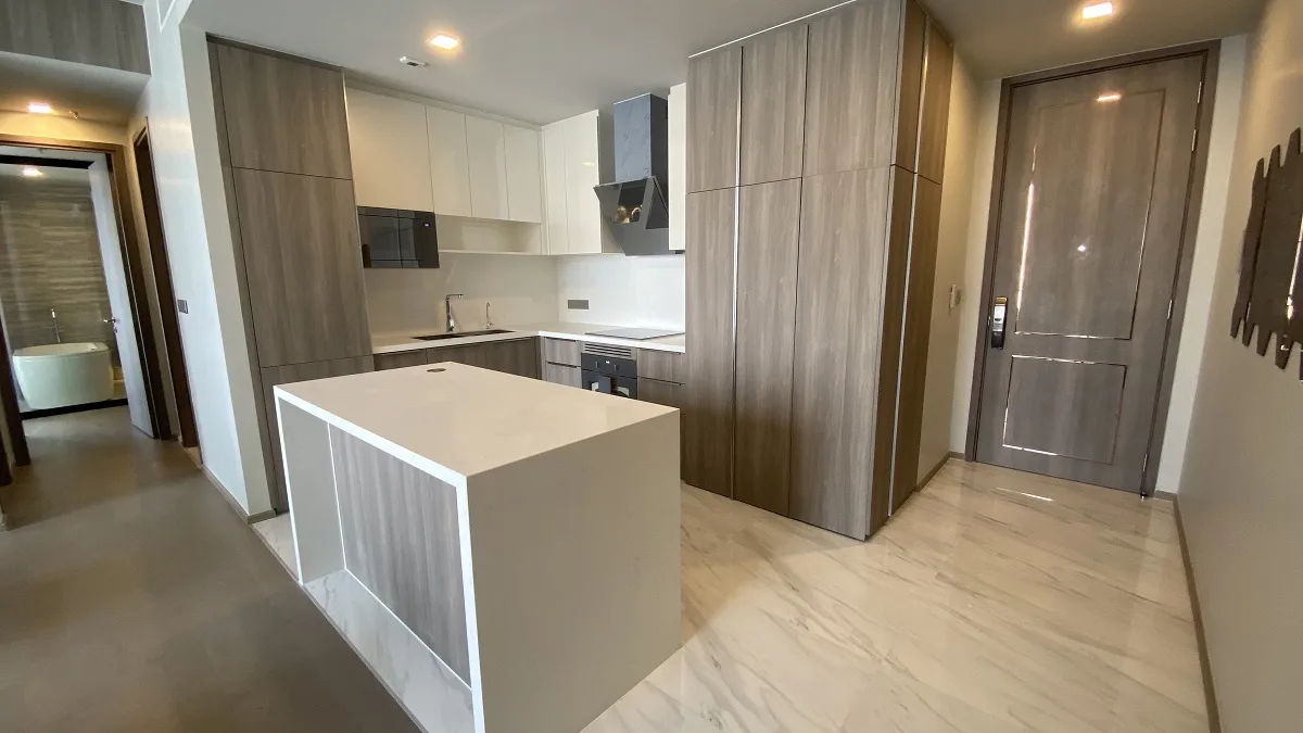 Celes Asoke Sukhumvit 21 8