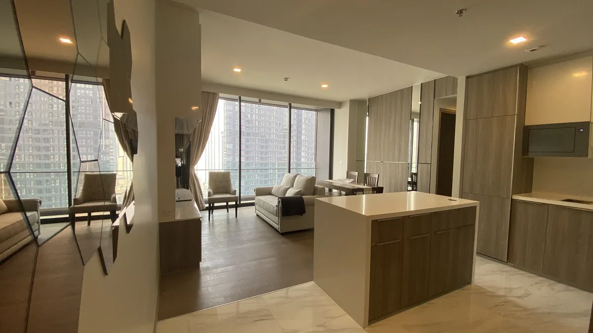 Celes Asoke Sukhumvit 21 9