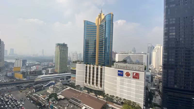 Celes Asoke Sukhumvit 21 4