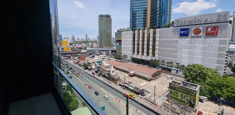 Celes Asoke Sukhumvit 21 6