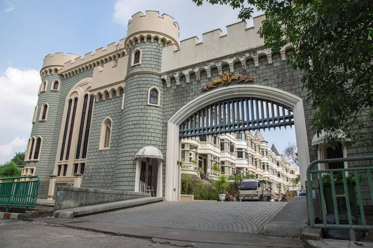 Chicha Castle Sukhumvit 31 2