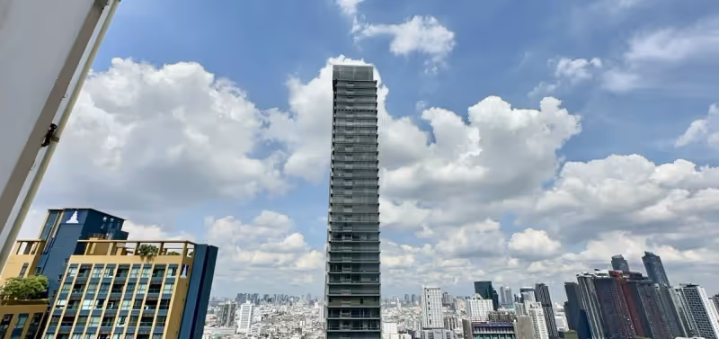 Circle Condominium 5