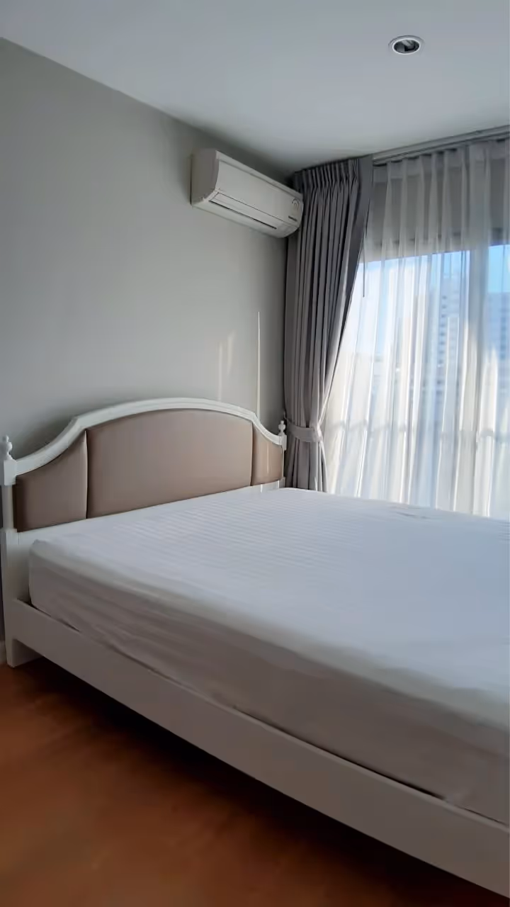 Condolette Dwell Sukhumvit 26 11
