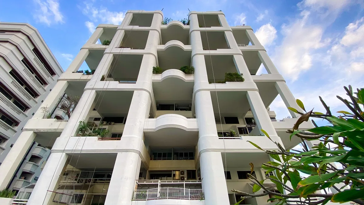 Crystal Garden Sukhumvit 4 2