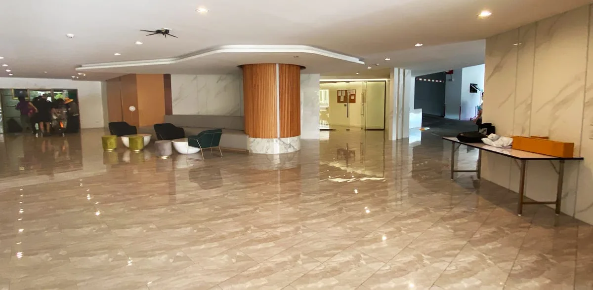 Crystal Garden Sukhumvit 4 4