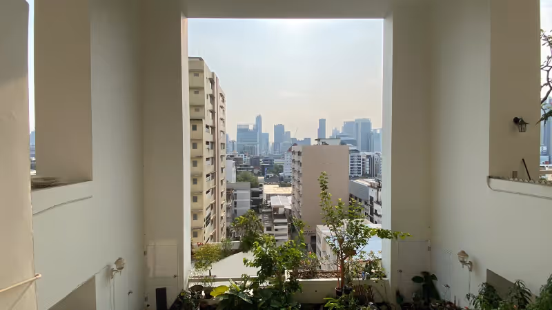 Crystal Garden Sukhumvit 4 6