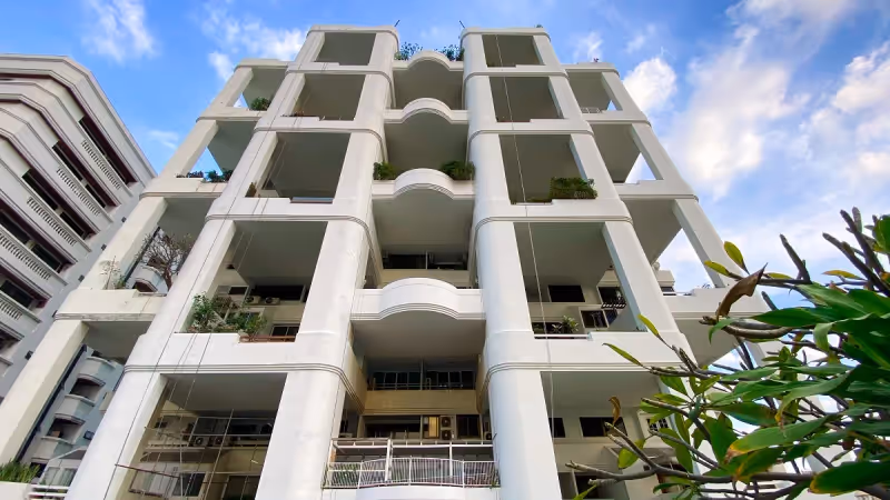 Crystal Garden Sukhumvit 4 2